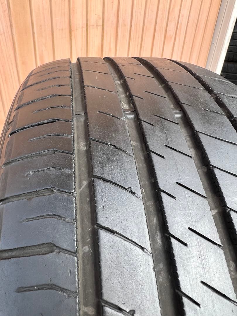 国産　2025年製　215/45R17 1本　プリウス　カローラツーリング