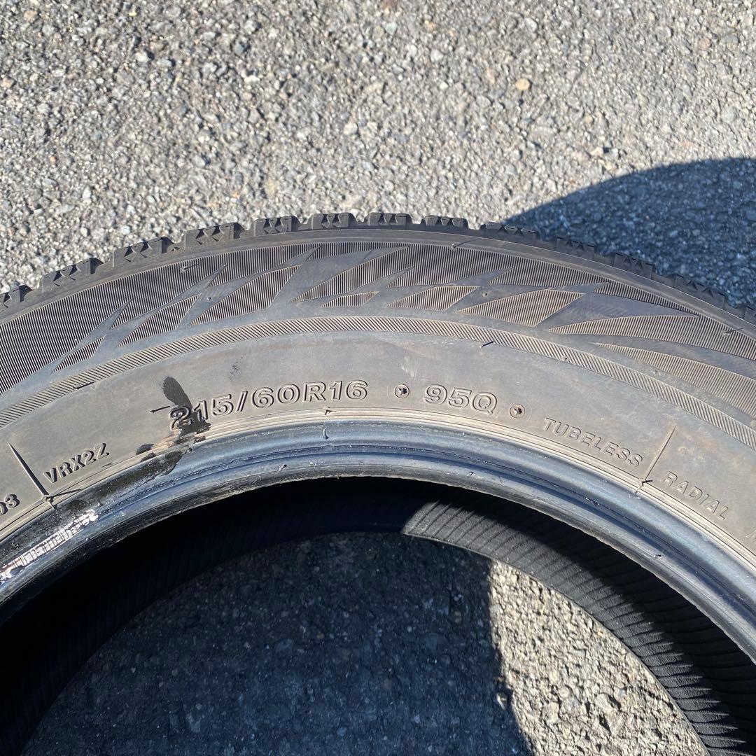 【送料無料】ブリヂストン スタッドレス215/60R16 95Q