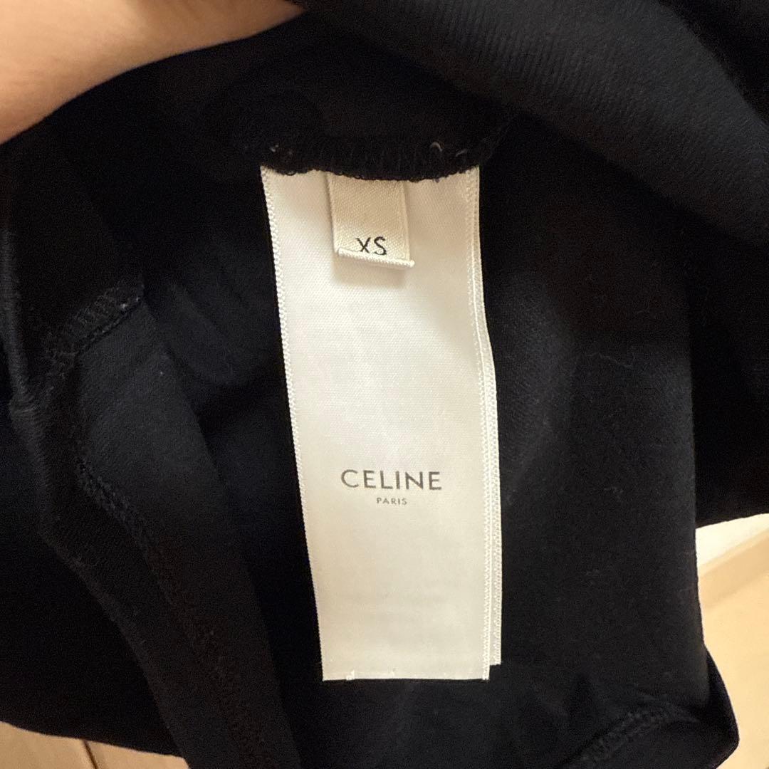 CELINE ブラック Tシャツ ロゴ入り xs