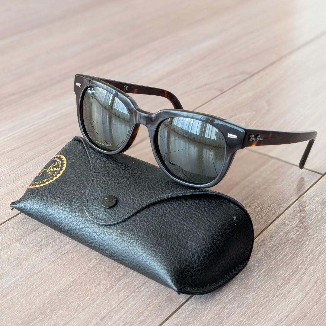お得【定価23,100円】RayBan 高級サングラス（ワンオク Taka）