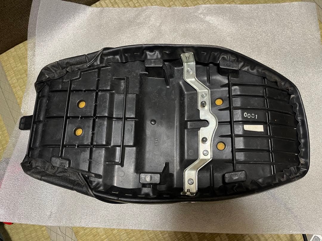 ZRX400 純正 シート ZRX ZRX2 ZRXⅡ タックロール
