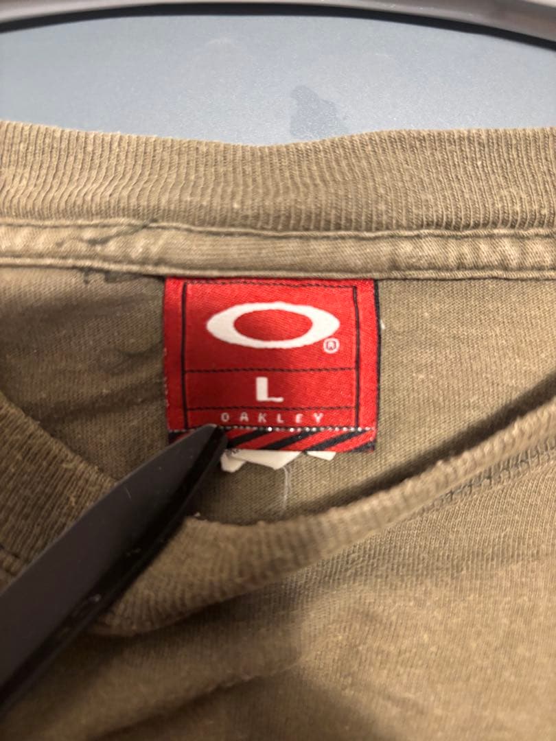 Oakley オリーブグリーン Tシャツ Lサイズ