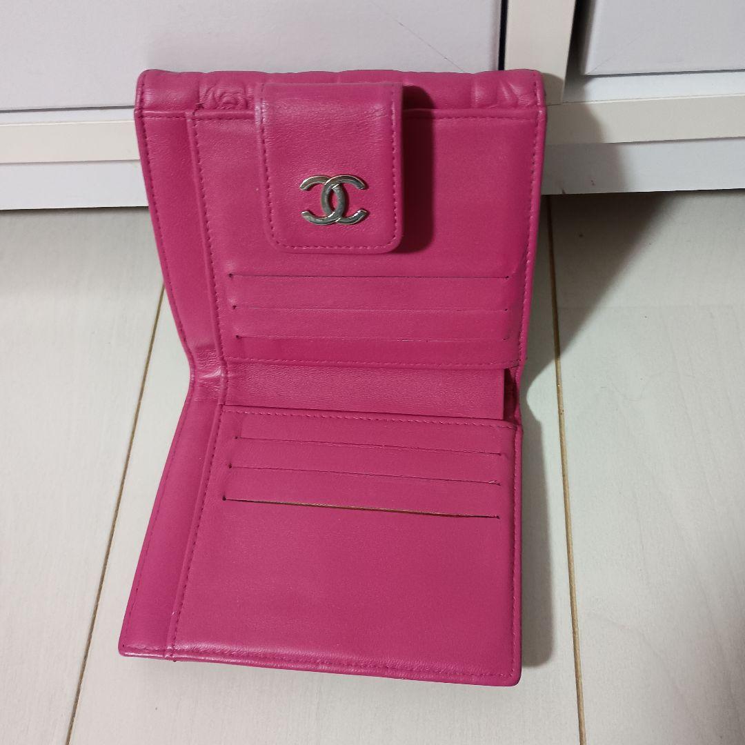 CHANEL アイコン ブラック ラムスキンレザー 二つ折り財布