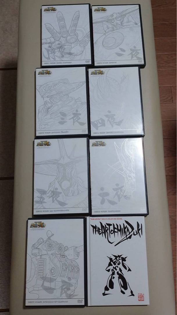 鉄甲機ミカヅキ DVDスペシャル限定BOX〈本編6枚+特典DISC1枚〉