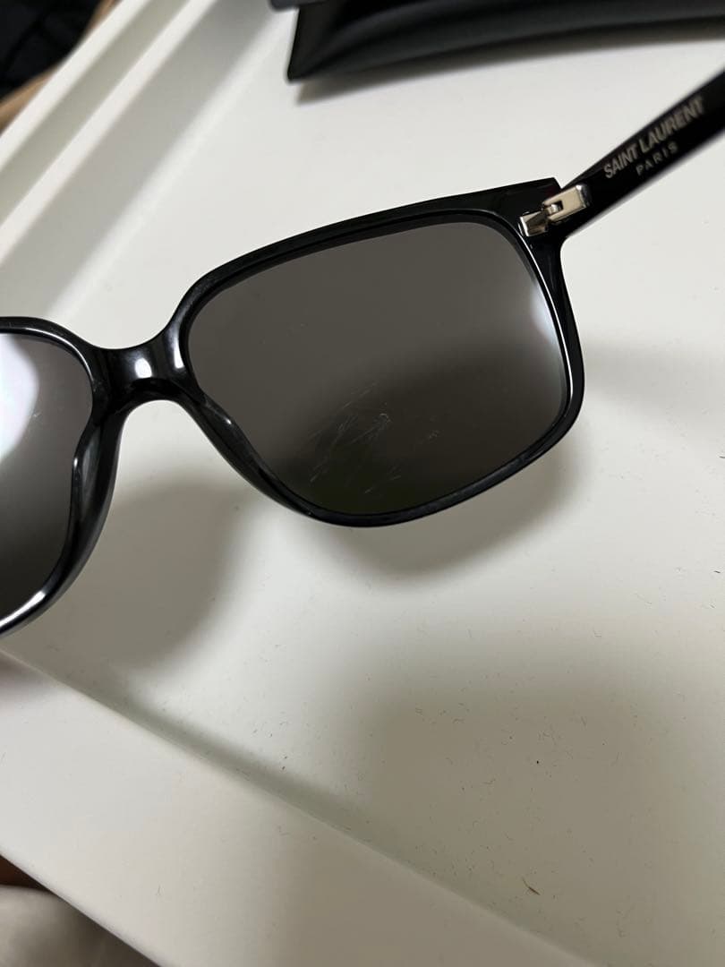 Saint Laurent サングラス