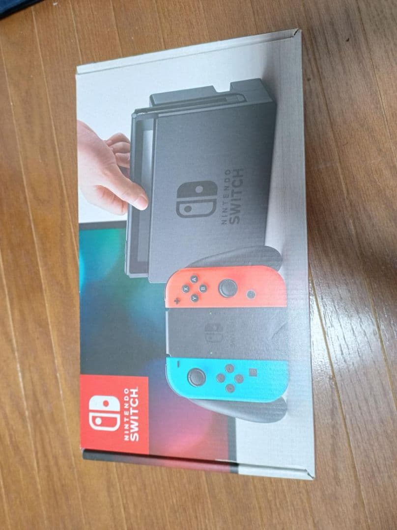 Nintendo Switch 本体 青/赤