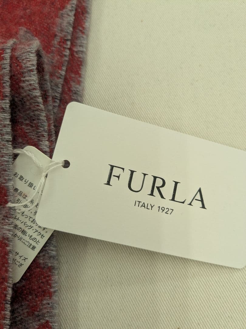 Yuriです。 フルラカシミヤ マフラー タグ付き 未使用