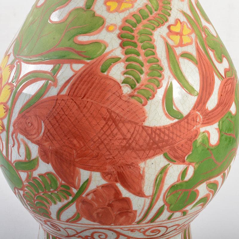 中国　赤絵　魚蓮花文　長顎瓶　C　R5639B