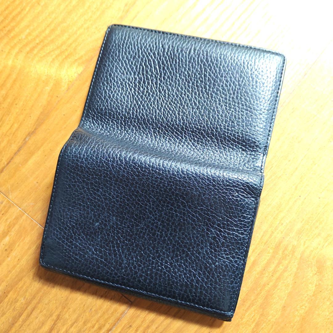 【美品！】Burberry バーバリー　黒　二つ折り財布