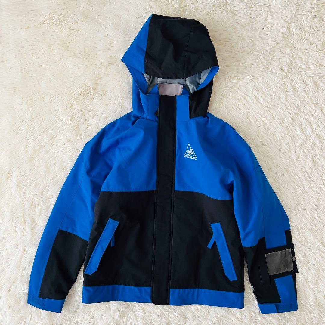 【美品】nima スノボーウェア 上下セット 145-165対応