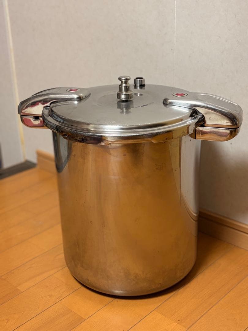 業務用圧力鍋　ワンダーシェフ　20ℓ 圧力鍋