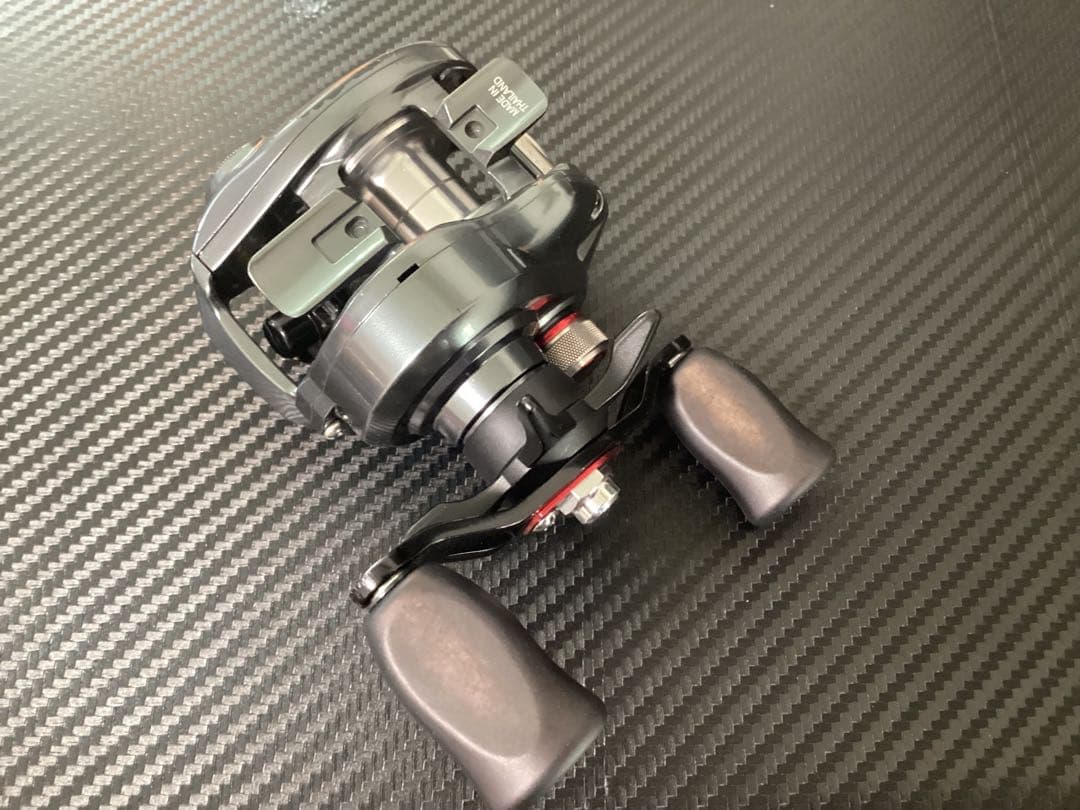 17タトゥーラ SV TW 7.3 右 メガバスHYPERコルクノブ