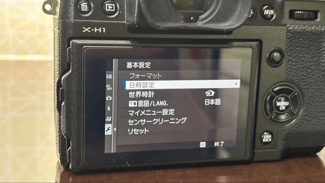 富士フイルム　X-H1 バッテリー5本付き