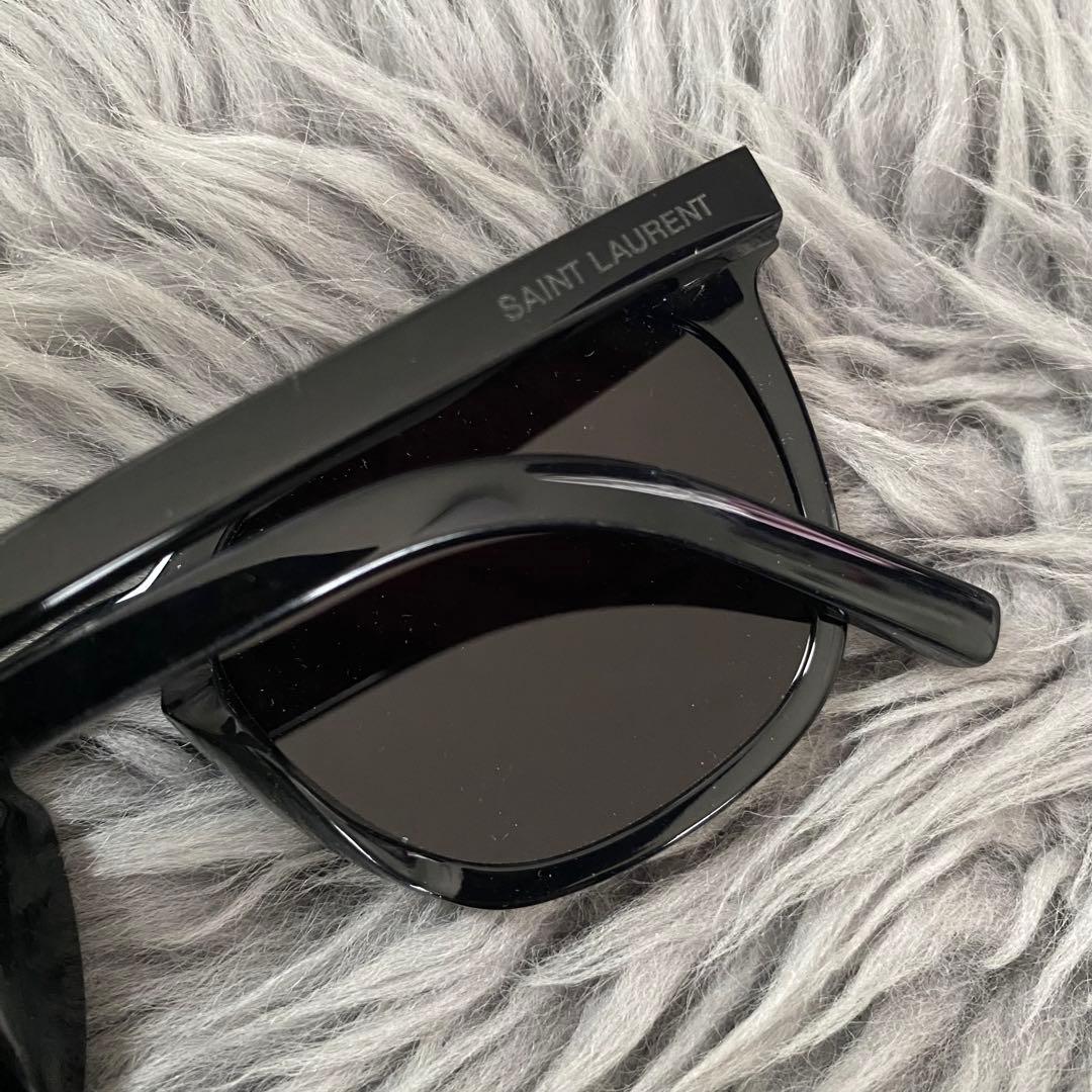 SAINT LAURENT ブラック サングラス ケース付き