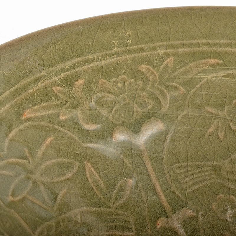 中国　龍泉窯　青磁　陽刻　花鳥文　鉢　C　R5549