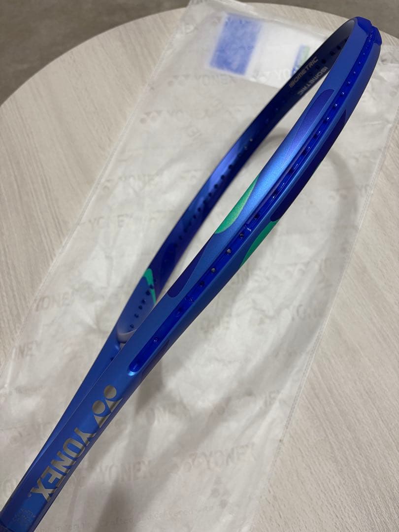 YONEX EZONE 100L G2 新品未使用