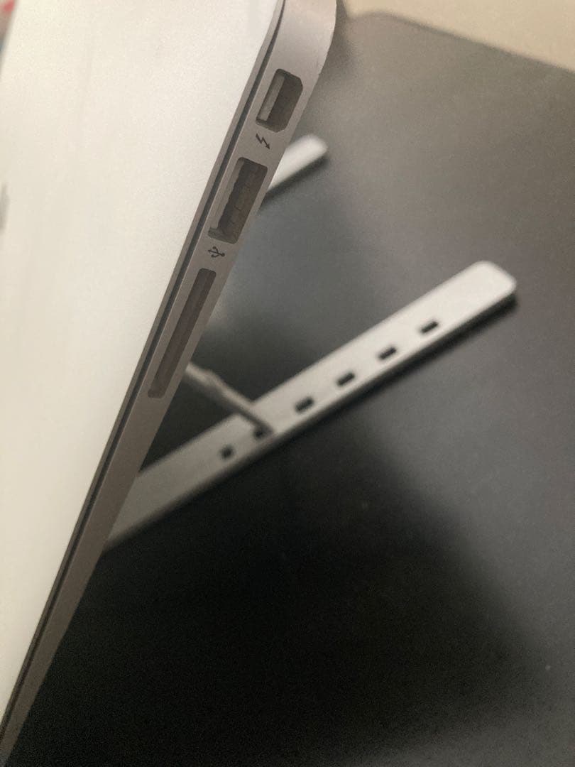 MacBookAir (13インチ　Early 2014) 4GB 128GB