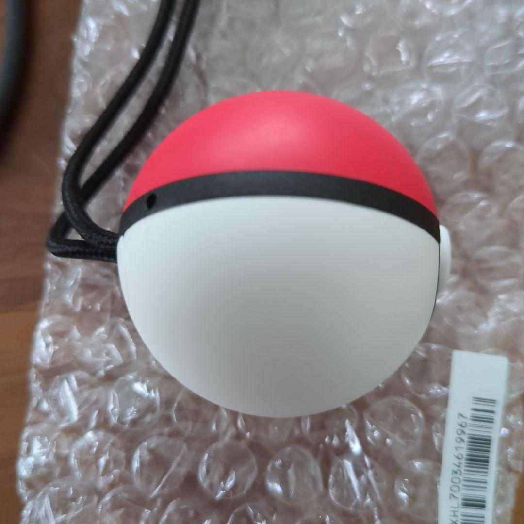 モンスターボールプラス　Pokemon　ミュウ入り