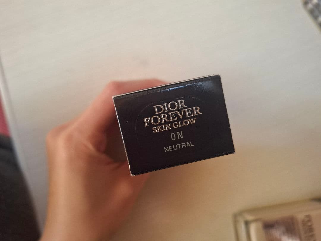 Dior ディオール フォーエヴァーフルイドスキングロウ ファンデーション 0N