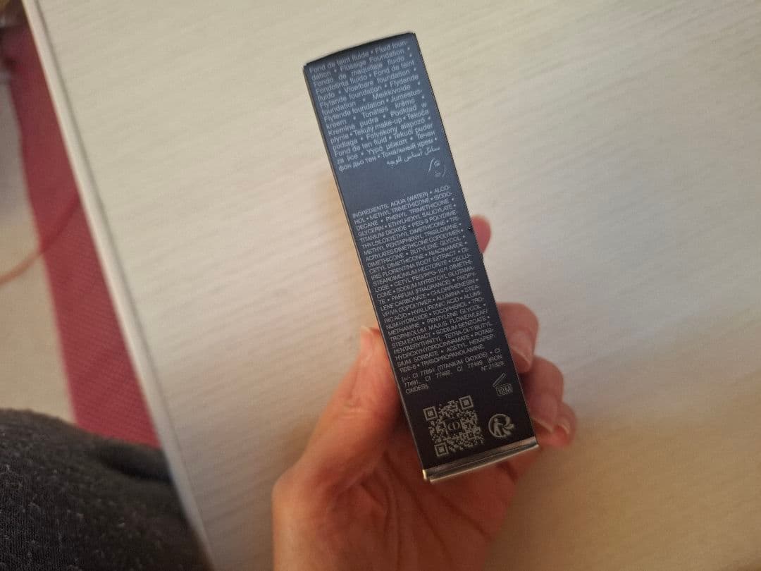 Dior ディオール フォーエヴァーフルイドスキングロウ ファンデーション 0N