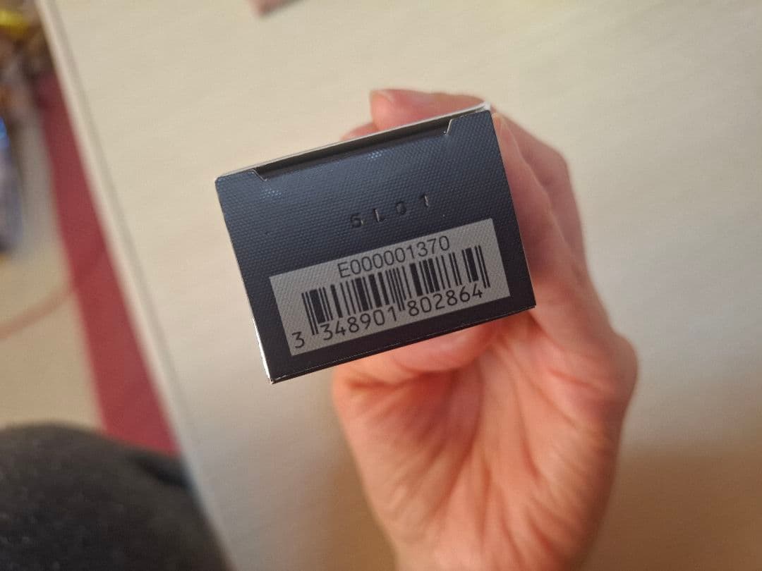 Dior ディオール フォーエヴァーフルイドスキングロウ ファンデーション 0N