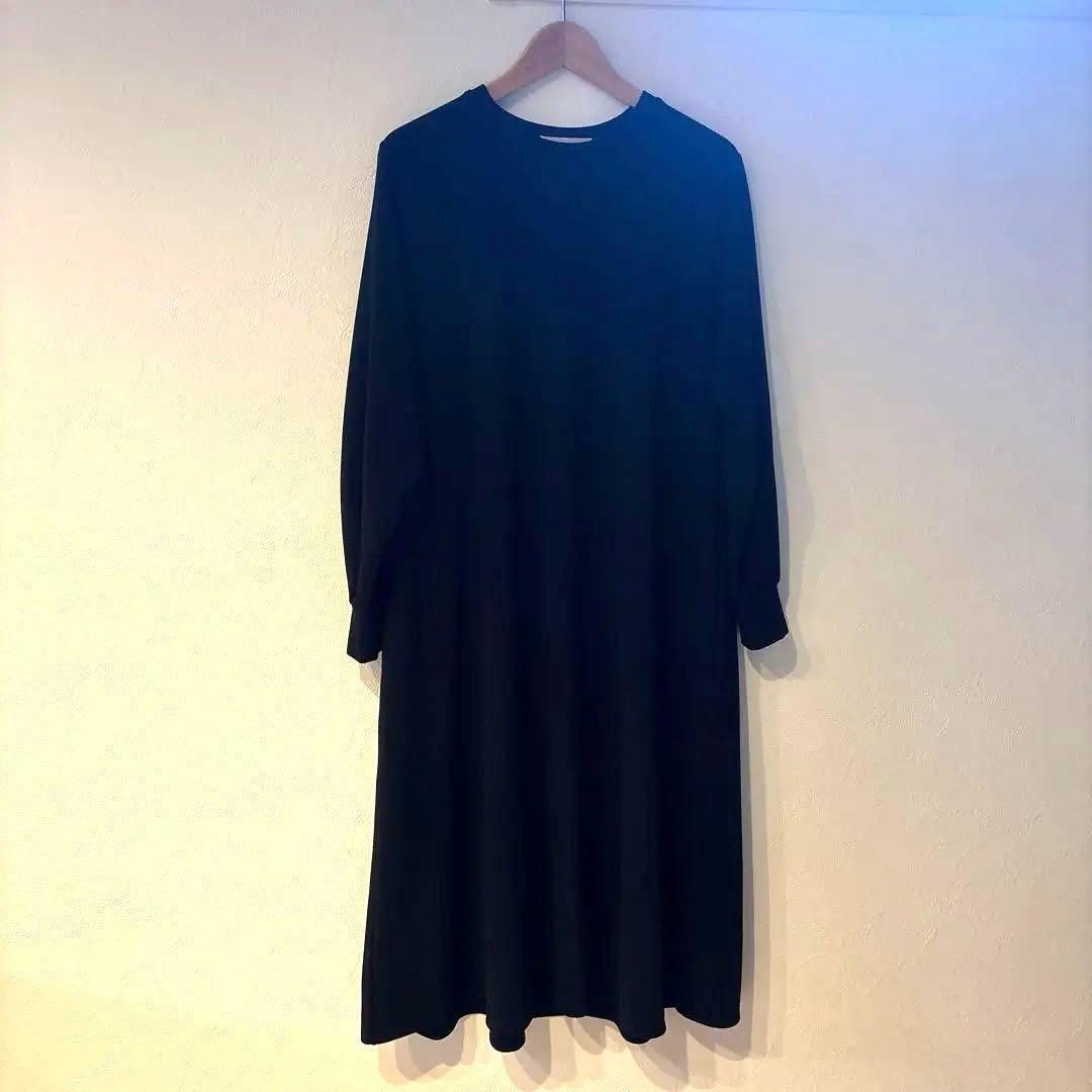 ビアズリー　Tワンピース 美品　サイズ1 ブラック