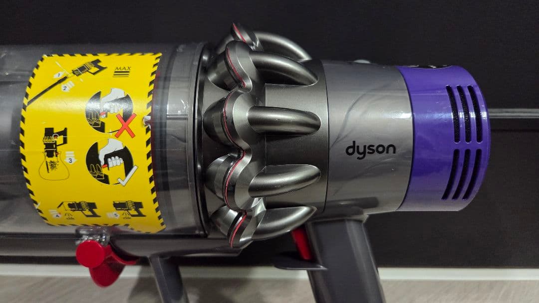 ②ダイソン dyson V10 SV12 本体のみ エコモード49分