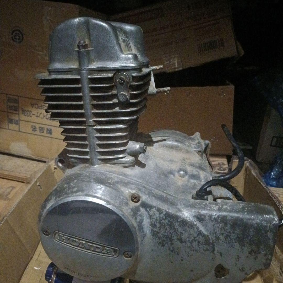 は*る様 cb50エンジン
