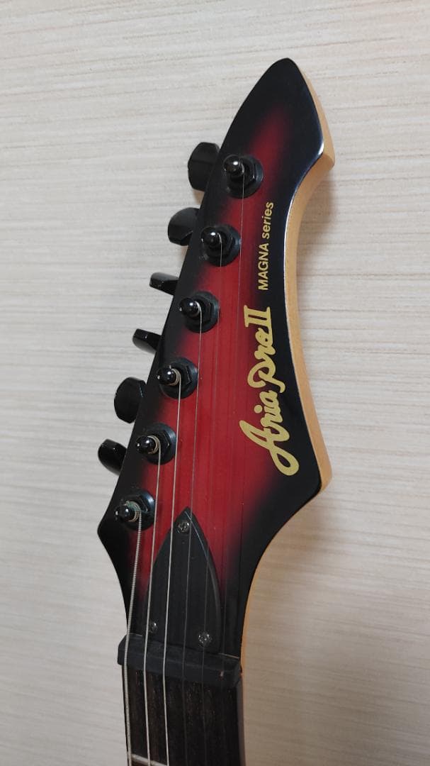 Aria Pro II エレキギター (8点セット)