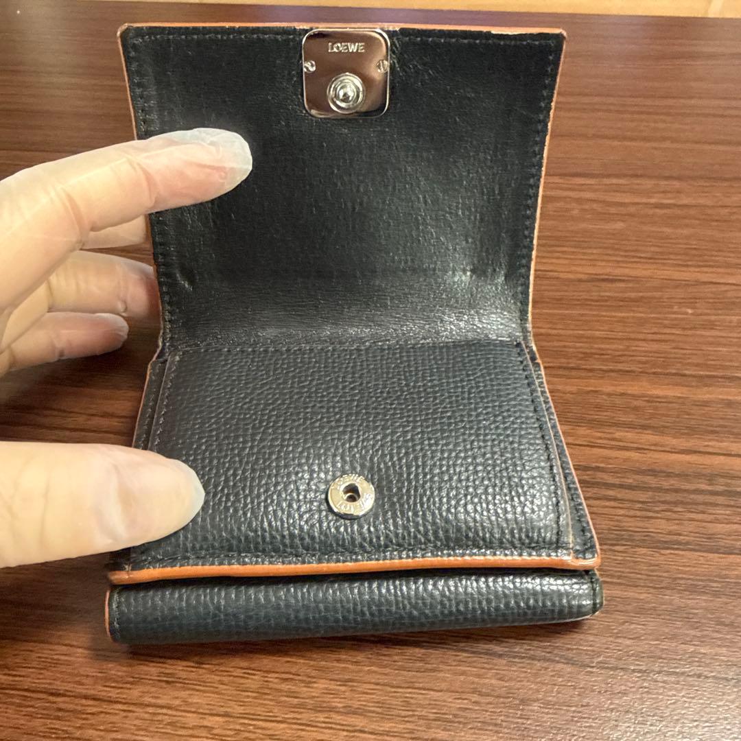 ロエベ　トライフォールドウォレット　三つ折り財布　アナグラム　黒