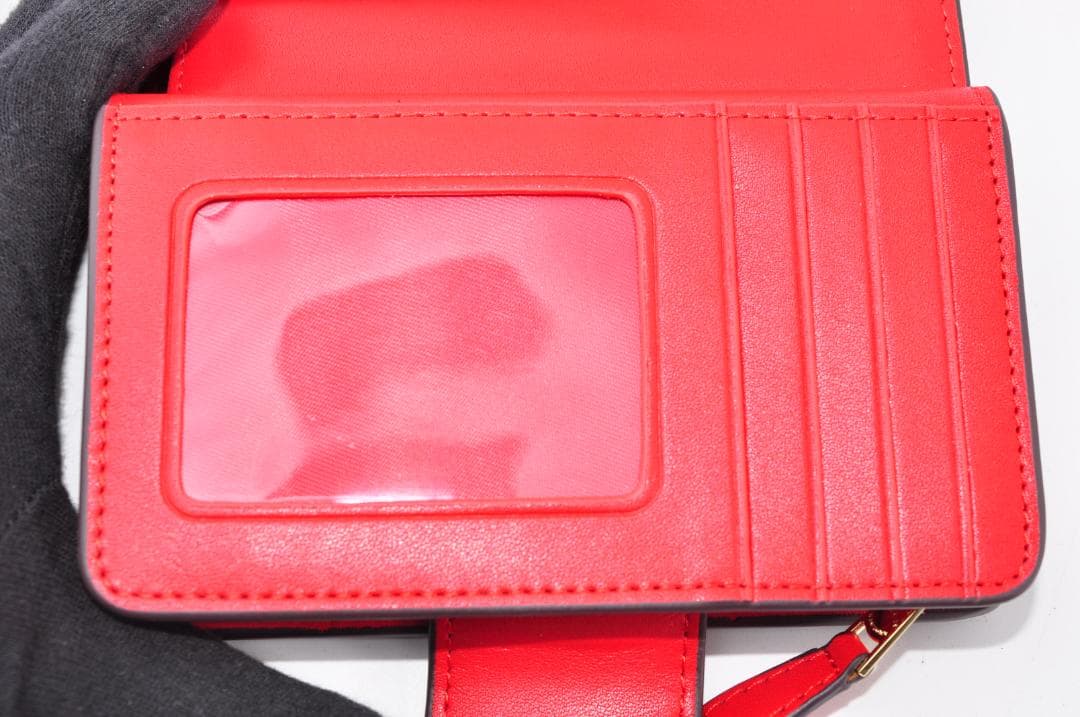 未使用 COACH 二つ折り財布 レザー 女性 付属品：箱,保存袋,カード