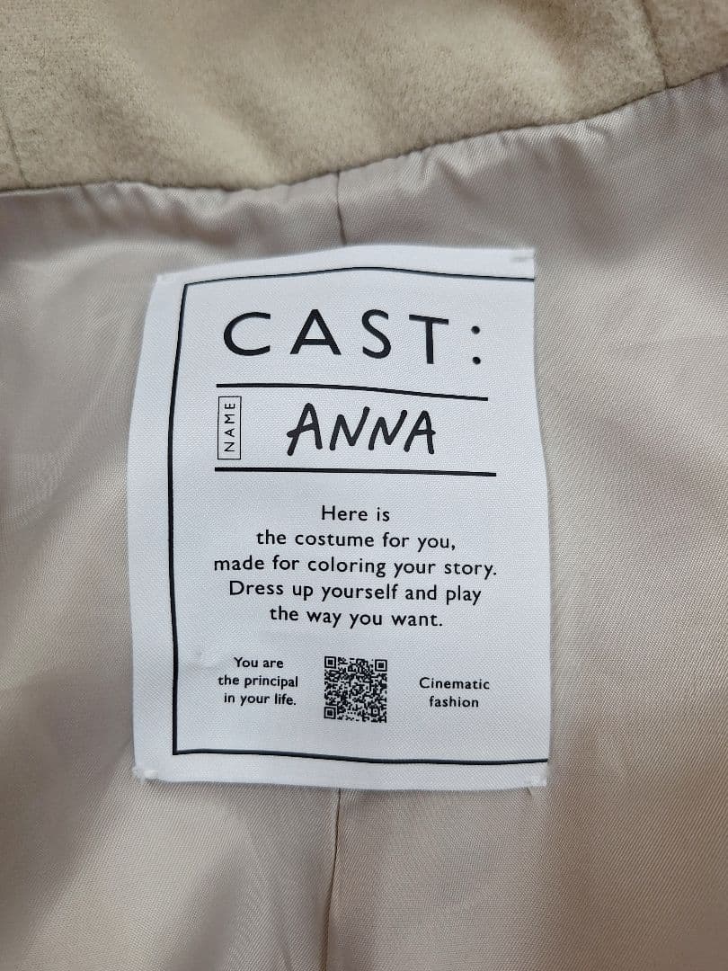 美品 CAST: ANNA フーディーコート