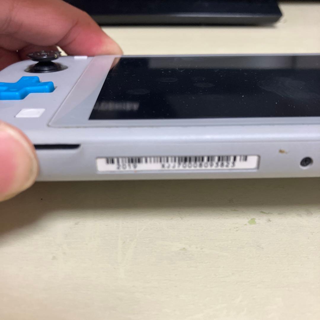 【難あり】Nintendo Switch liteポケモンザシアン・ザマゼンタ