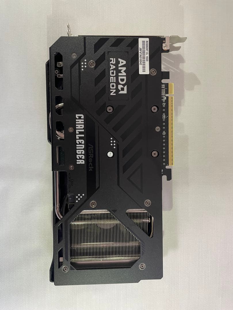 グラフィックボード・グラボ・ビデオカード ASRock AMD Radeon RX 9060 XT 16GB