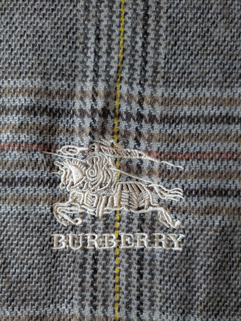 BURBERRY　①チェック柄　カシミヤマフラー　ストール　ショール　男女兼用