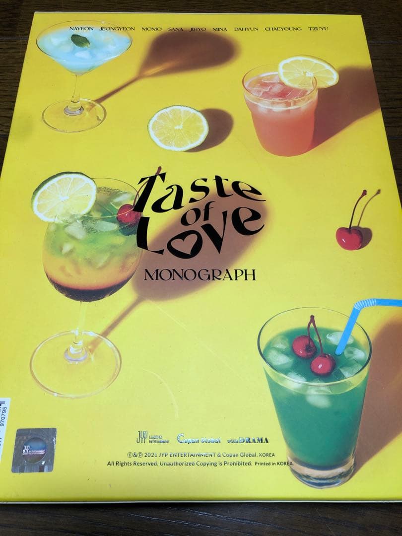 K-POP・アジア TWICE Taste of Love MONOGRAPH