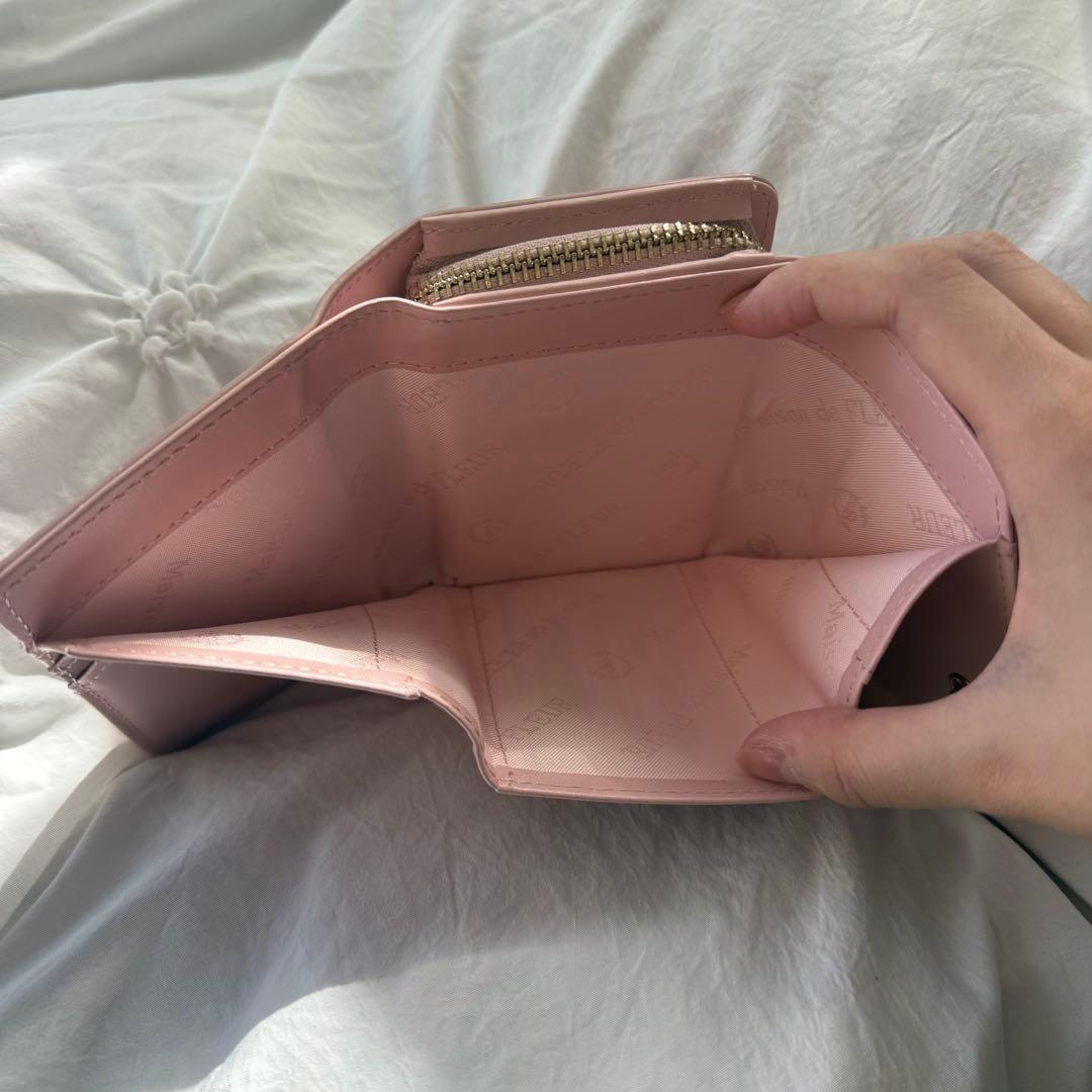 Maison de FLEUR リボン三つ折り財布 ピンク ウォレット 箱付き