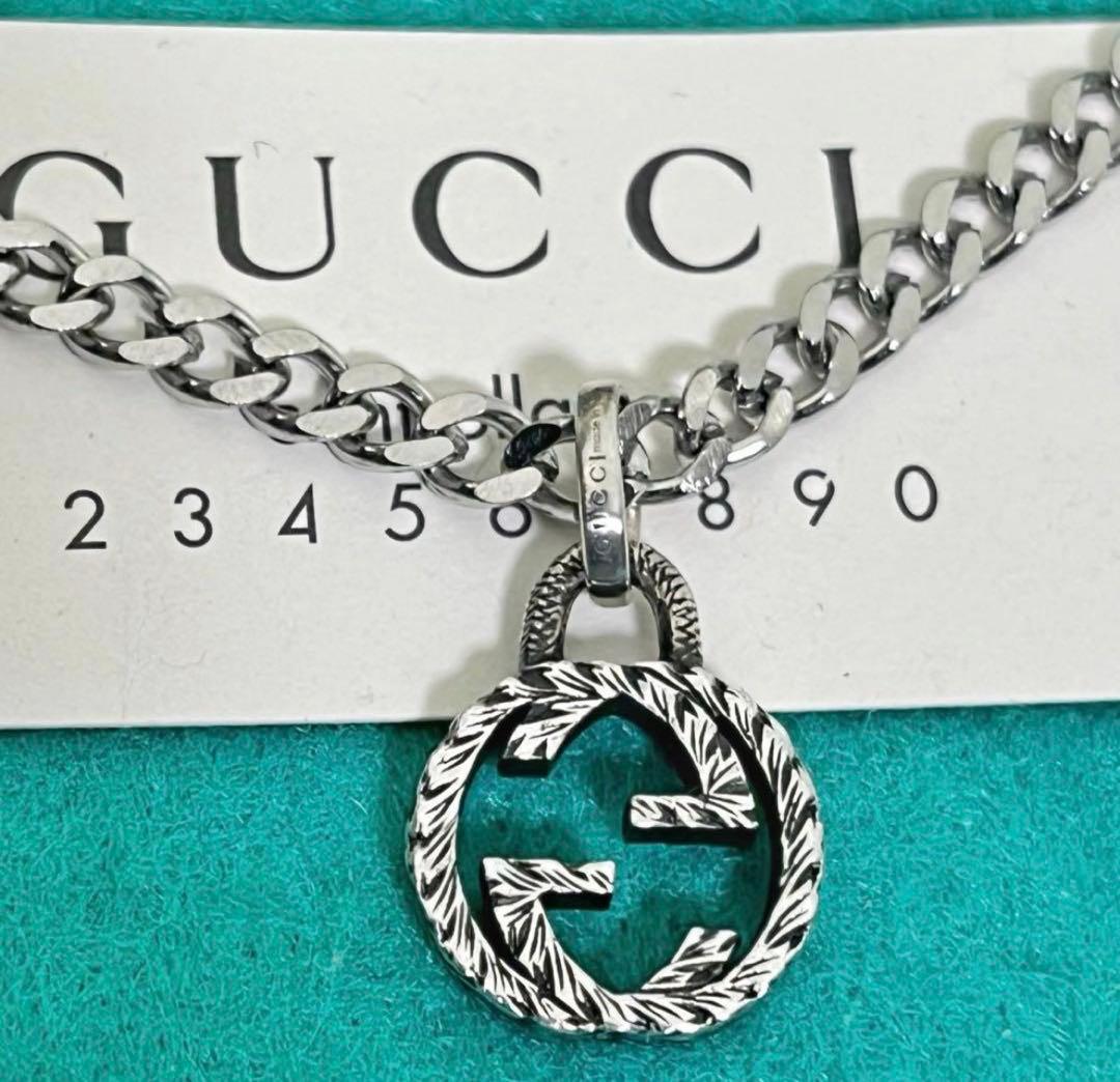 美品　GUCCI 燻‼️インターロッキングペンダントS