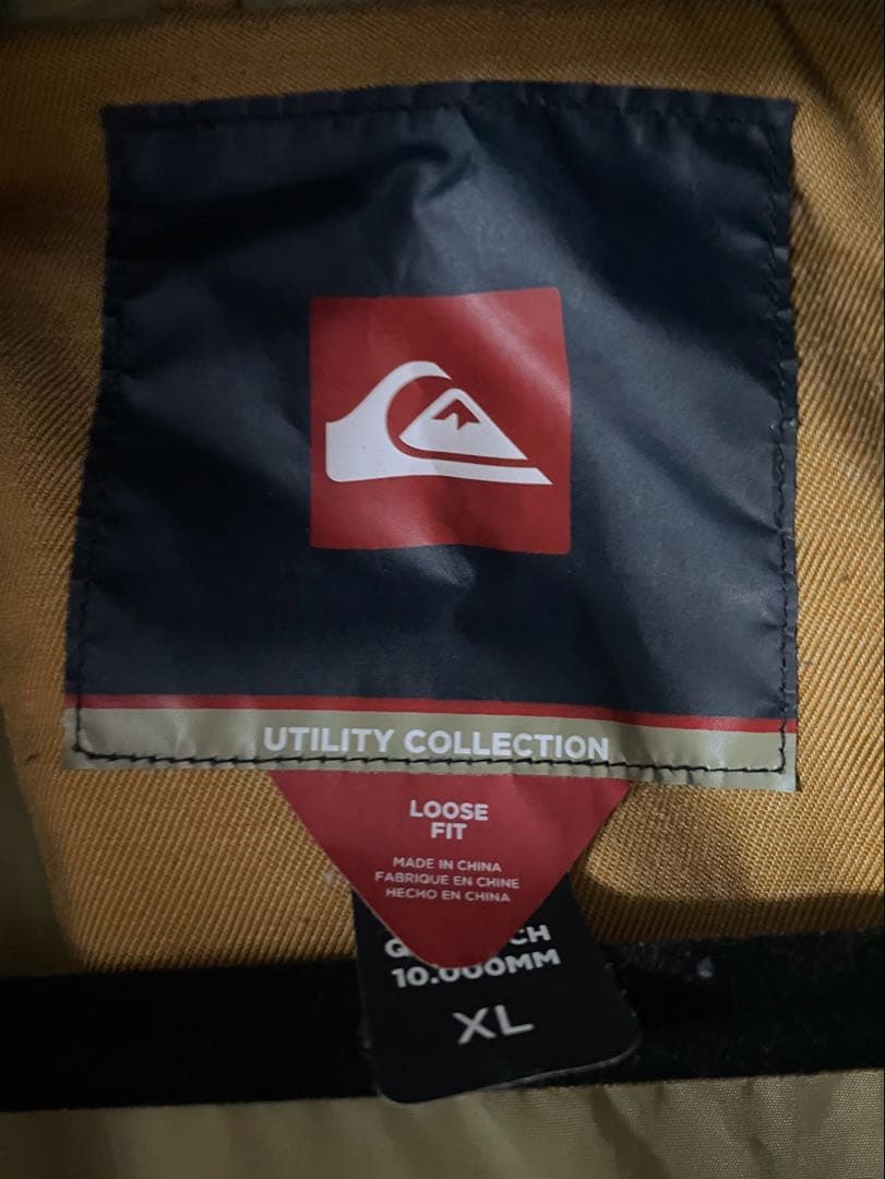 QUIKSILVER メンズXL スノーボードジャケット　スノーボードウェア