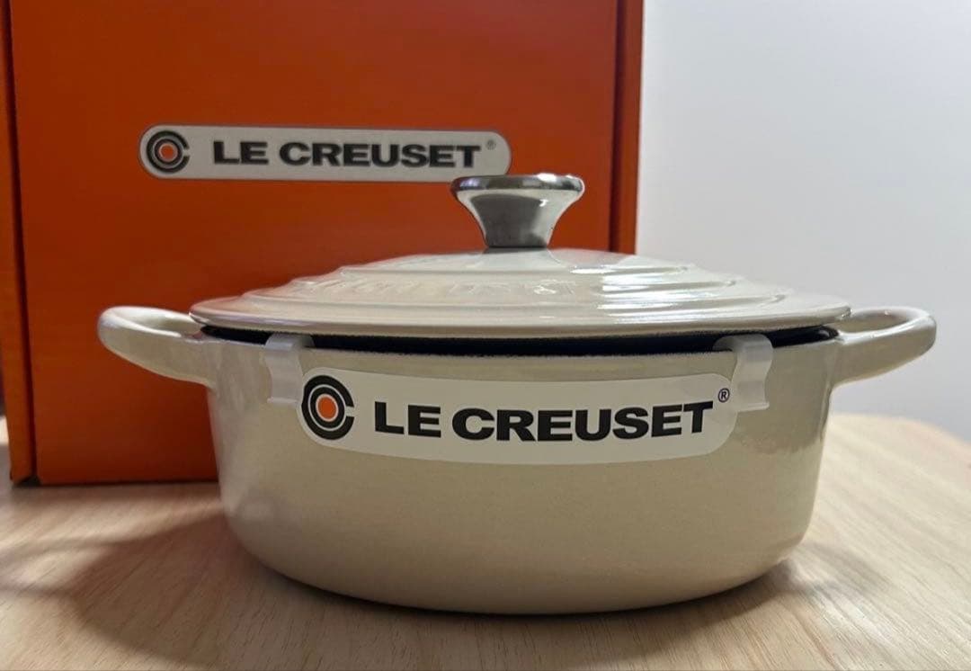 ルクルーゼ　ジャポネーズ 18cm メレンゲ　LE CREUSET