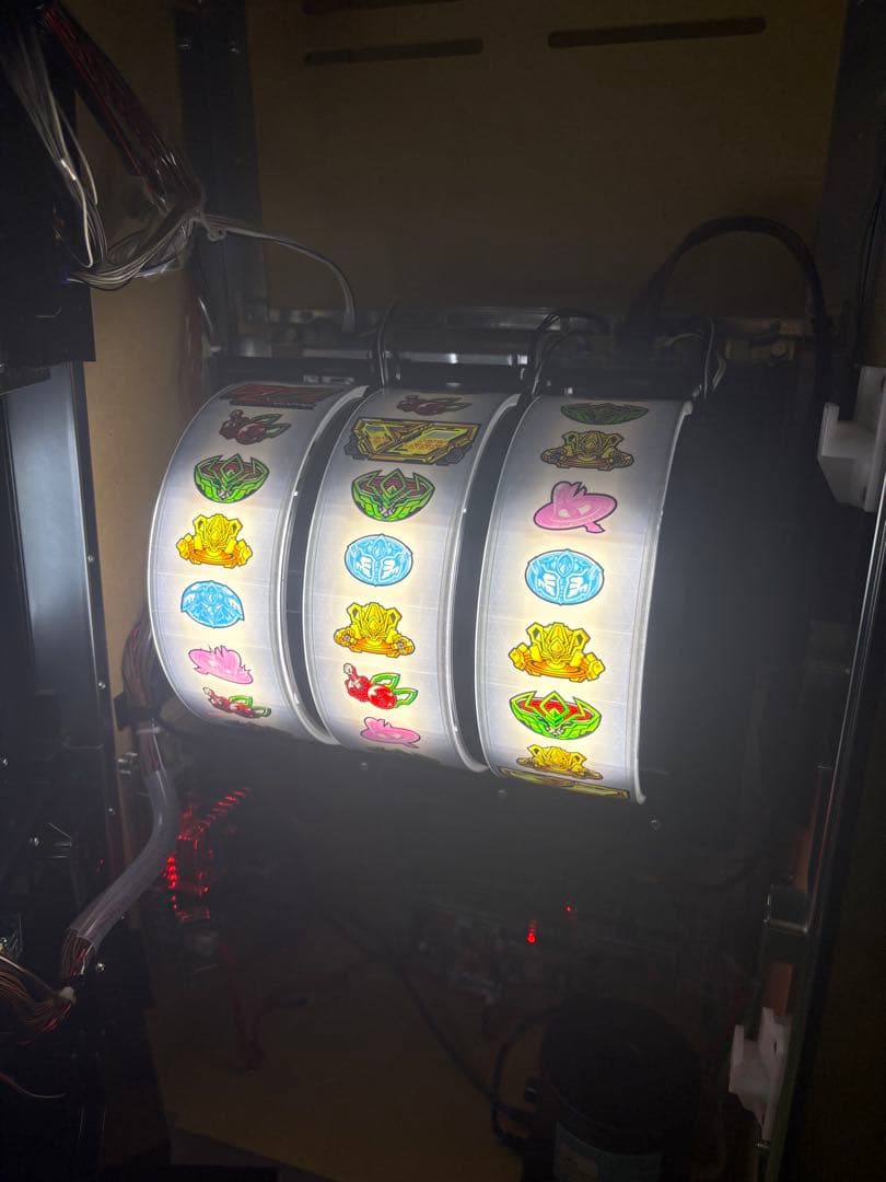 こ*ん様 スロット　ヴァルブレイブ　実機