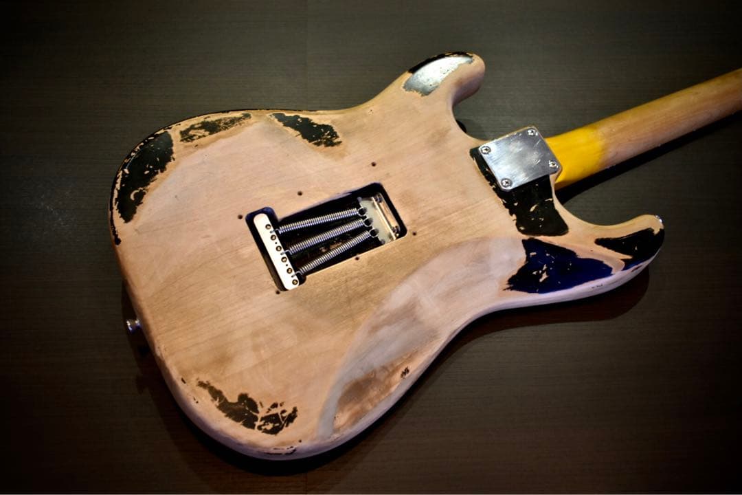 ギター Heavy Relic Stratocaster type \"Rosie\"