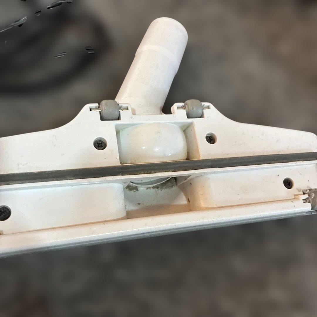 生ビール【中古】Makita CL107FD 充電式クリーナー 本体
