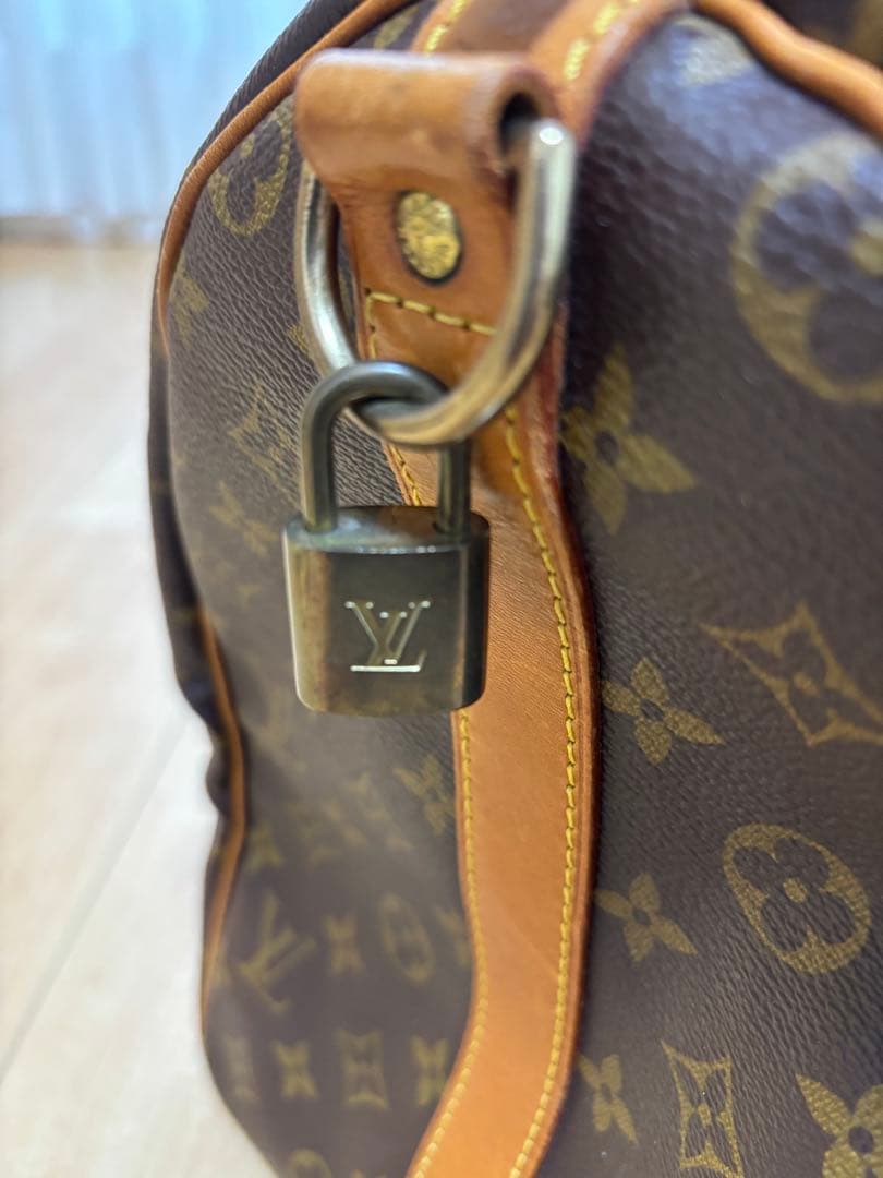 美品 Louis Vuitton キーポル50