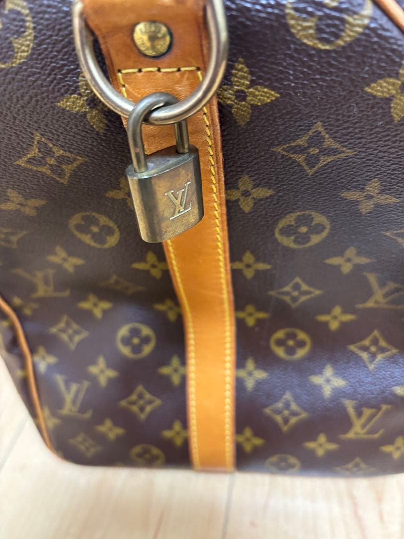 美品 Louis Vuitton キーポル50