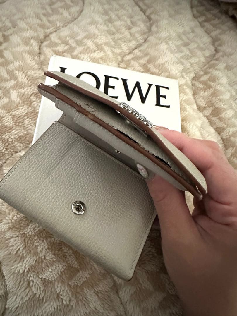 ★*★様 LOEWE アナグラム　トライフォールド　三つ折り財布　ロエベ