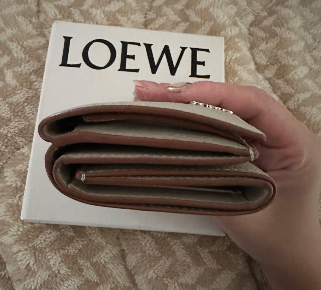 ★*★様 LOEWE アナグラム　トライフォールド　三つ折り財布　ロエベ
