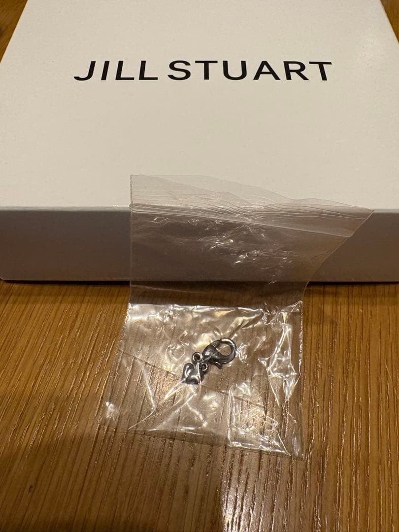 JILL STUART 二つ折り財布　ブラック