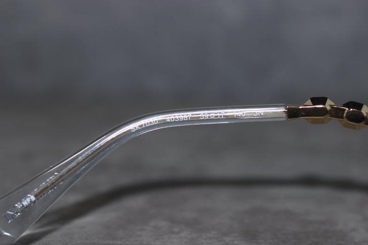 アリアナグランデ着用 SWAROVSKI スワロフスキー キャッツアイサングラス