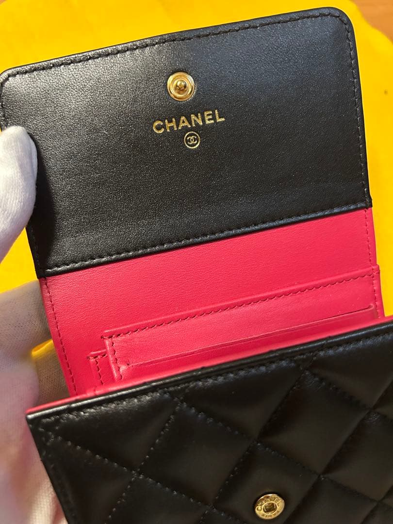優‼️シャネル CHANEL 二つ折り財布 ハートココ ラムスキン